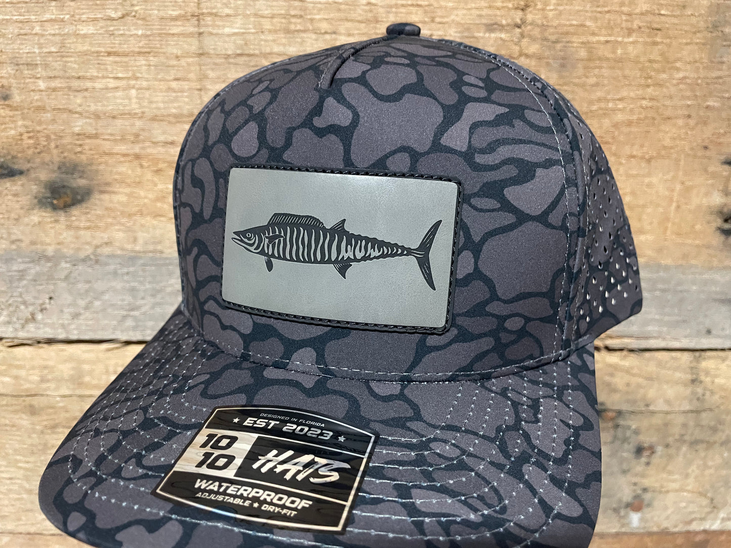 Wahoo Rectangle - Flint Grey - Blackout Camo
