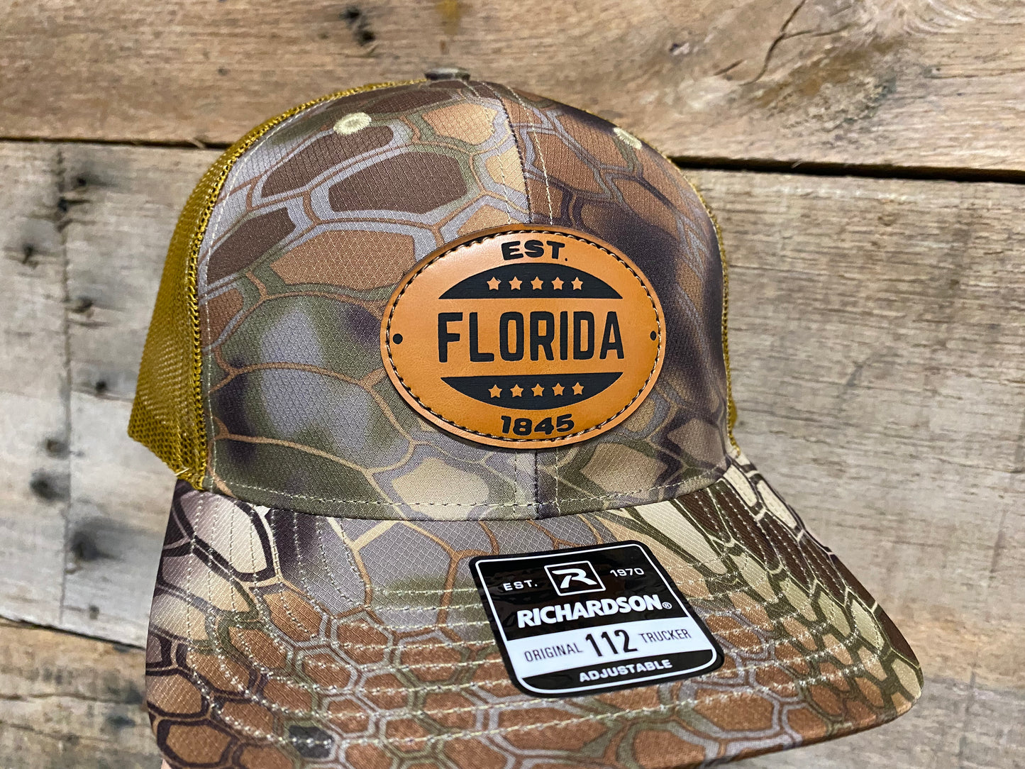 Florida Est Oval - Buck on Kryptek Highlander