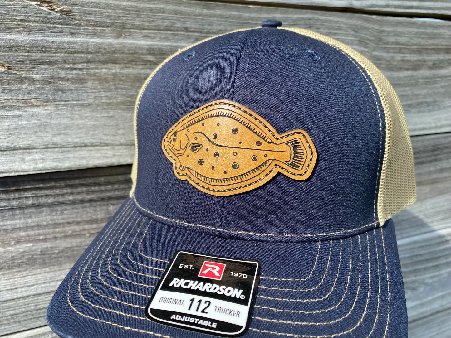 Flounder - Saddle Tan - Navy/Khaki R112