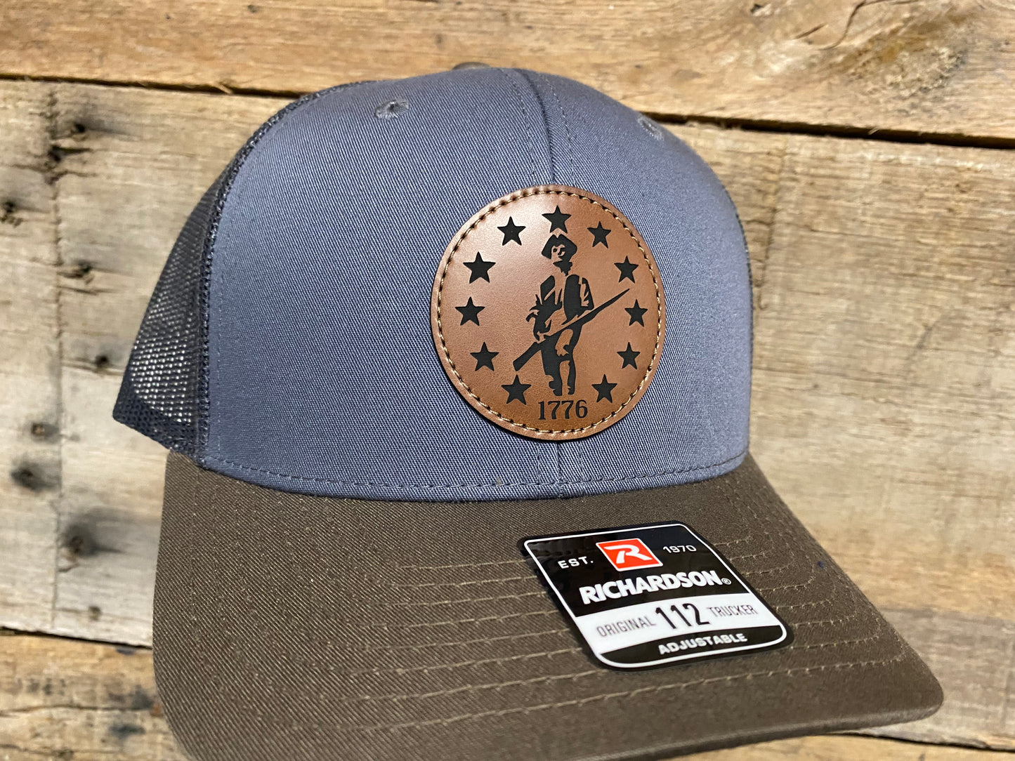 Minuteman 1776 - Walnut on Gunmetal/Chocolate Chip