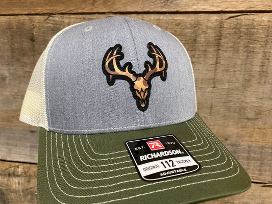 Deer Skull - Drake Camo on Heather Grey/Birch/Green