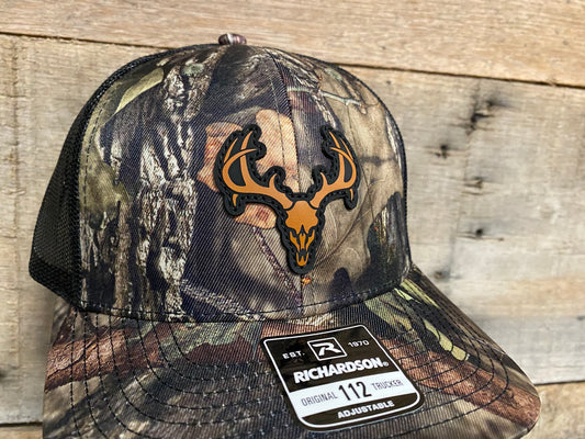 Deer Skull - Buck on Mossy Oak Country DNA
