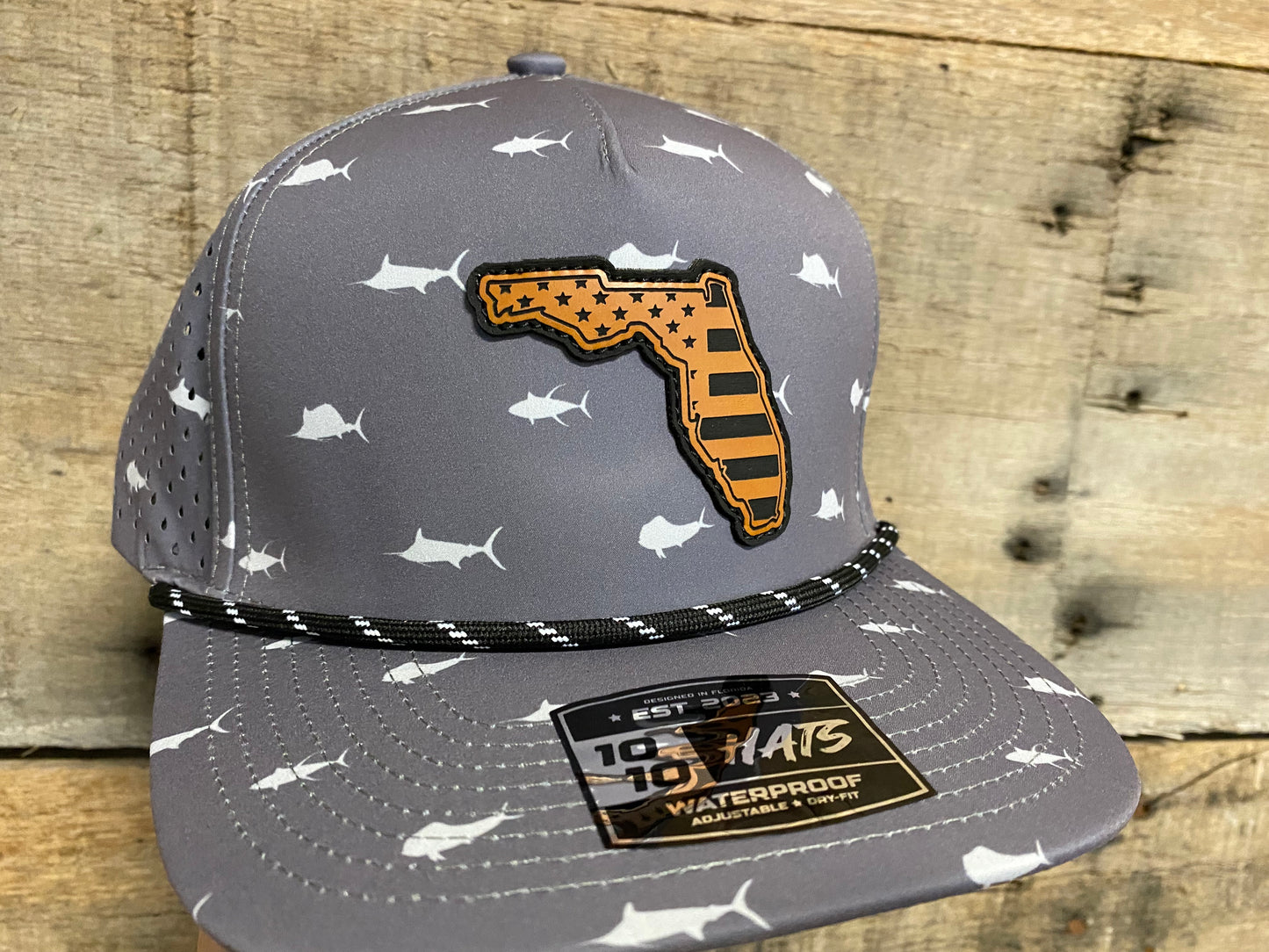 Florida Outline w/ US Flag Inlaid - Buck on Grey Offshore