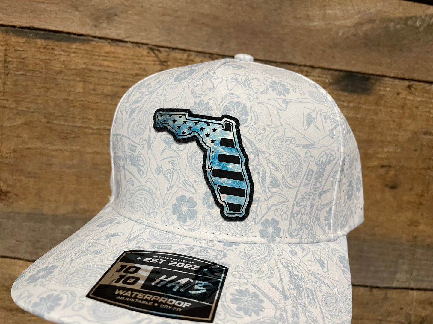 Florida State Outline w/ US Flag - Aqua Ripples - White Reef Pattern