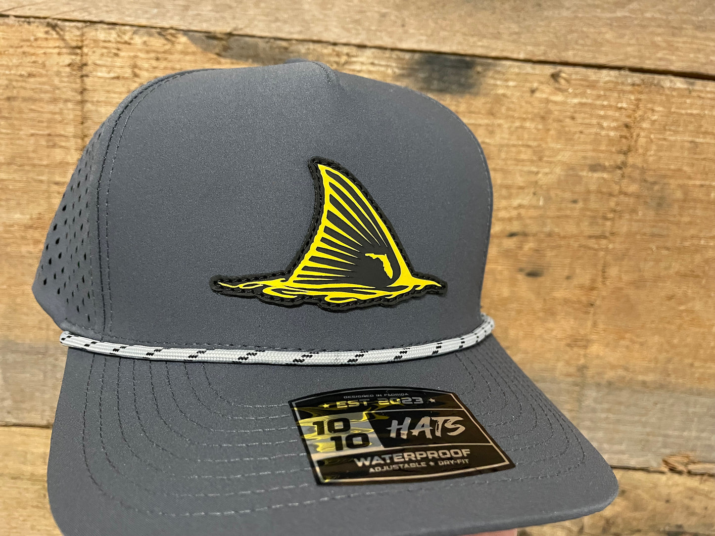 Redfish Tail w/ Florida Spot - Yellow on Dark Grey w/ Rope