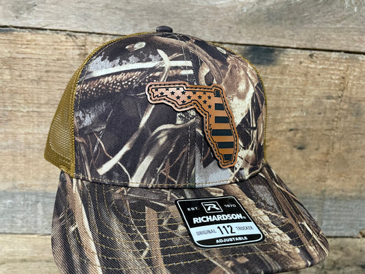 Florida State Outline w/ US Flag Engraved - Buck - Realtree Max-7